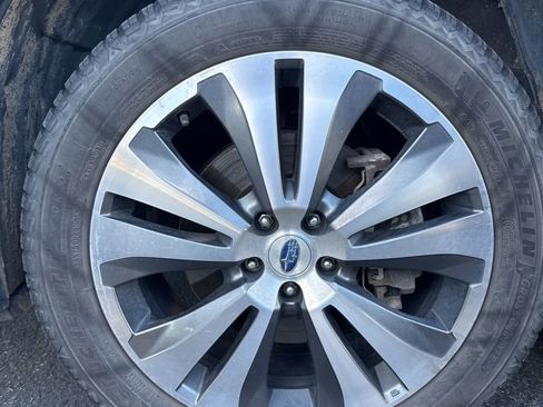 Used 2019 Subaru Ascent Limited w/ Popular Package #2 AWD/4WD image 10