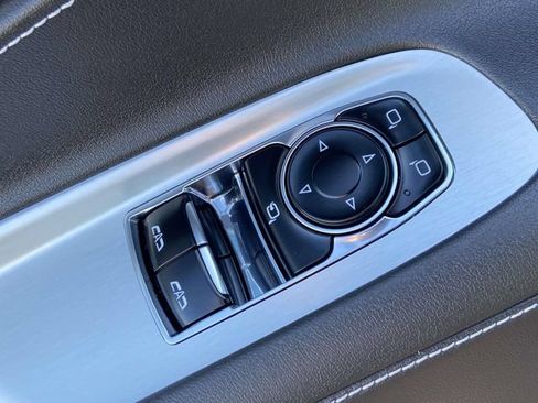 Used 2026 Chevrolet Corvette Z06 RWD image 18