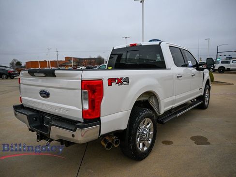 Certified 2019 Ford F350 Lariat w/ Chrome Package image 7