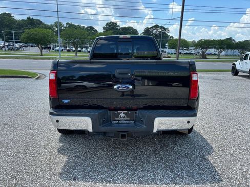 Used 2016 Ford F350 Lariat w/ Lariat Ultimate Package AWD/4WD image 4