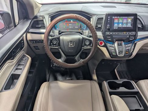 Used 2021 Honda Odyssey Touring image 7