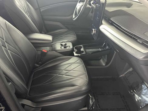 Used 2021 Ford Mustang Mach-E Select image 14