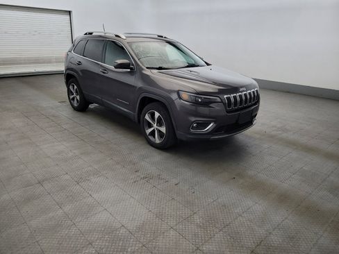 Used 2019 Jeep Cherokee Limited w/ Trailer Tow Group AWD/4WD image 13