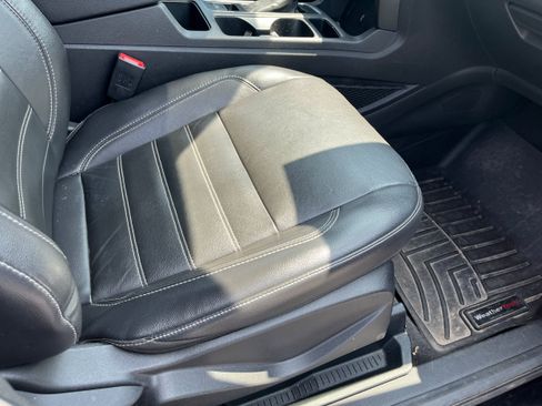Certified 2018 Ford Escape SEL AWD/4WD image 15