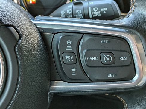 Used 2021 Jeep Wrangler Unlimited Sahara image 26