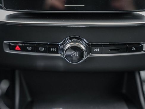 New 2026 Volvo XC90 T8 Ultra image 25