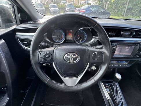 Used 2015 Toyota Corolla S FWD image 15