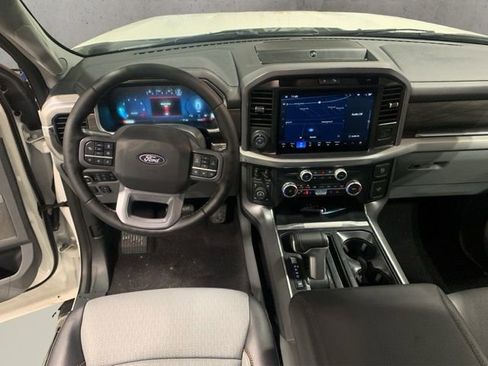 New 2025 Ford F150 Lariat w/ Equipment Group 501A Mid image 16
