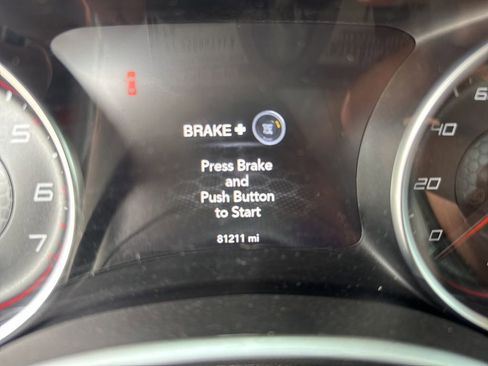 Used 2018 Dodge Charger SXT Plus w/ Quick Order Package 29J RWD image 10