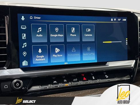 Used 2024 Chevrolet Silverado 1500 LT AWD/4WD image 19