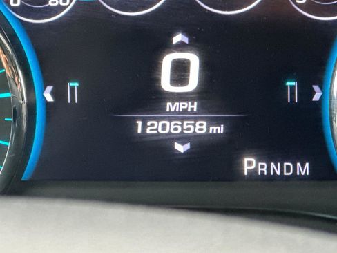 Used 2016 Chevrolet Suburban LTZ image 35