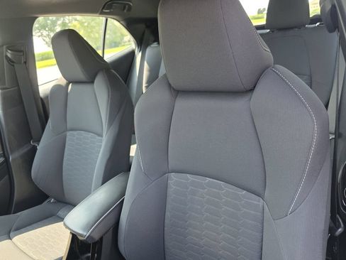 Used 2019 Toyota Corolla SE FWD image 12