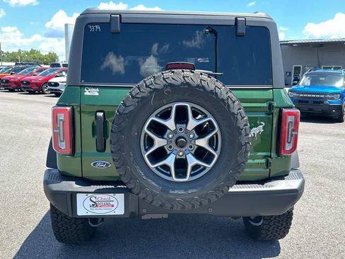 New 2025 Ford Bronco Badlands image 4