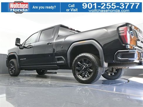 Used 2024 GMC Sierra 2500 AT4 w/ AT4 Premium Plus Package image 24