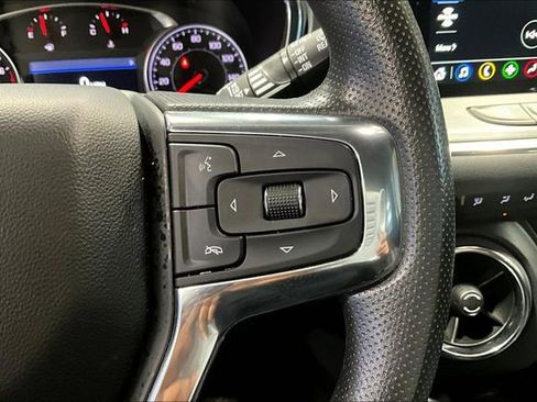 Used 2024 Chevrolet Blazer LT w/ Convenience Package FWD image 11