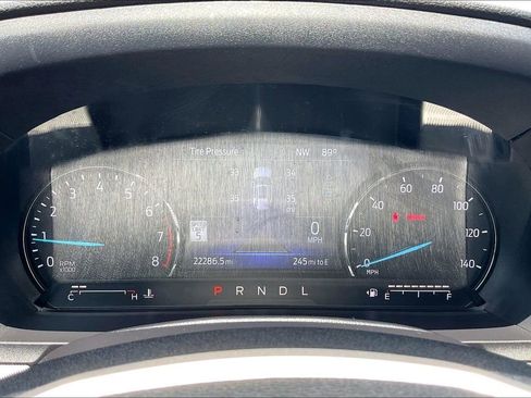 Used 2023 Ford Explorer XLT w/ Equipment Group 202A RWD image 12