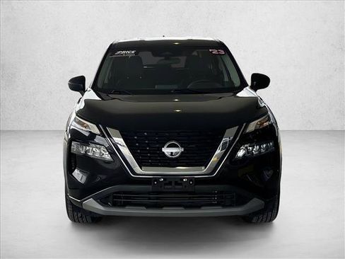 Used 2023 Nissan Rogue S image 7