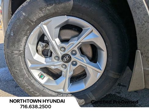 Certified 2024 Hyundai Tucson SE image 38