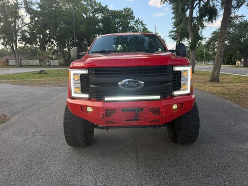 Used 2017 Ford F250 XL AWD/4WD image 3