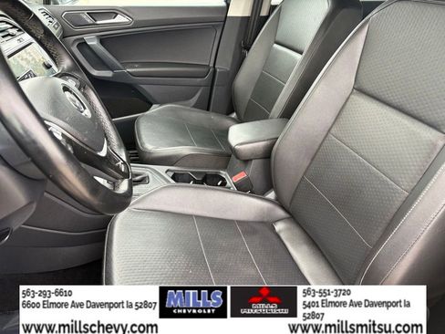 Used 2018 Volkswagen Tiguan SE FWD image 11