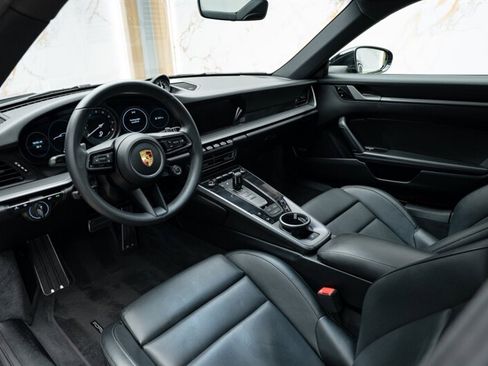 Used 2020 Porsche 911 Carrera 4S image 6