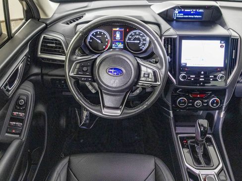 Used 2022 Subaru Forester Touring image 26