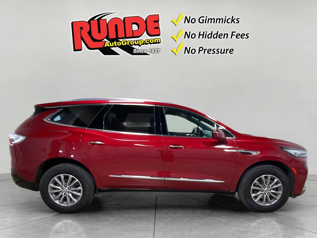 Used 2024 Buick Enclave Premium FWD image 7