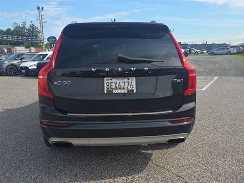 Used 2017 Volvo XC90 T6 Momentum w/ Vision Package AWD/4WD image 7