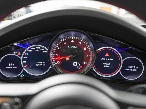 Certified 2023 Porsche Cayenne Turbo AWD/4WD image 18