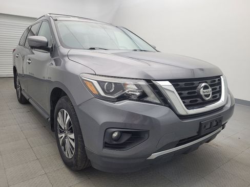Used 2017 Nissan Pathfinder SL AWD/4WD image 13