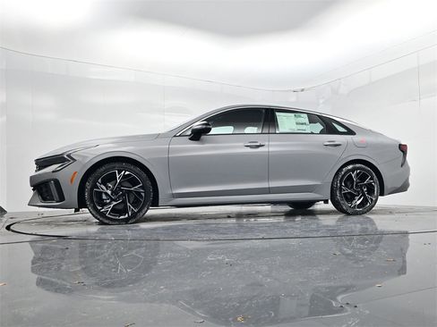 New 2026 Kia K5 GT-Line image 37
