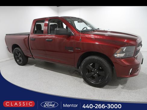 Used 2019 RAM 1500 Express w/ Express Value Package AWD/4WD image 1