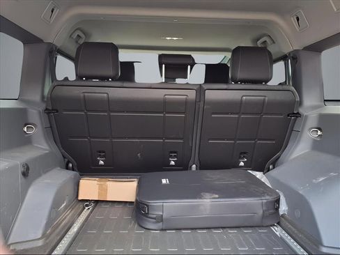 New 2024 INEOS Grenadier Fieldmaster Edition image 15