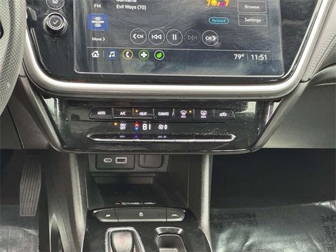 Used 2022 Chevrolet Bolt EUV LT image 16