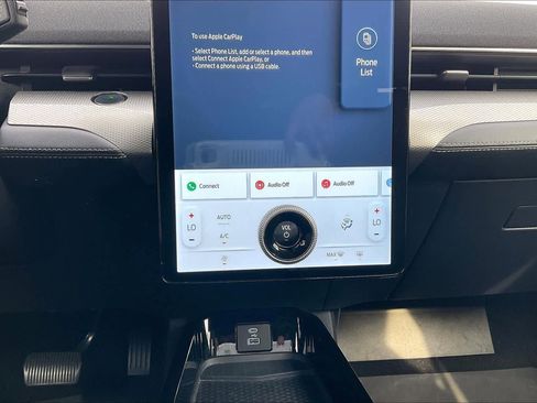 Used 2023 Ford Mustang Mach-E Select image 33