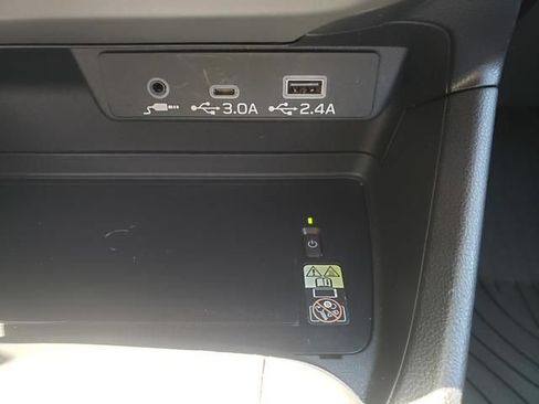 Certified 2024 Subaru Crosstrek 2.5i Limited AWD/4WD image 17
