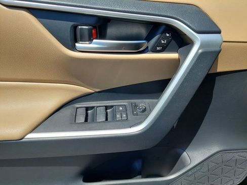 Certified 2023 Toyota RAV4 XLE Premium AWD/4WD image 18