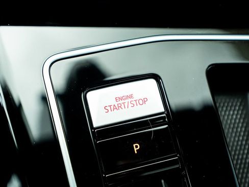 Used 2023 Volkswagen GTI Autobahn FWD image 31