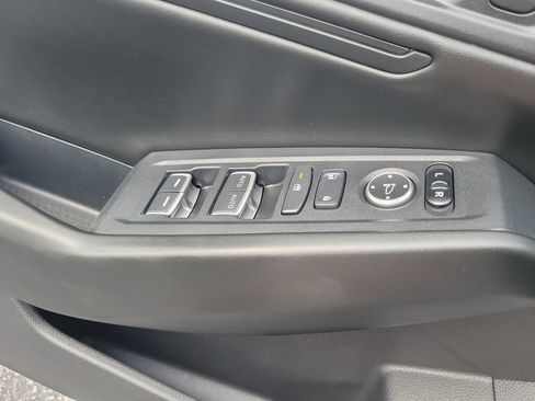 Used 2023 Honda Accord EX-L image 30