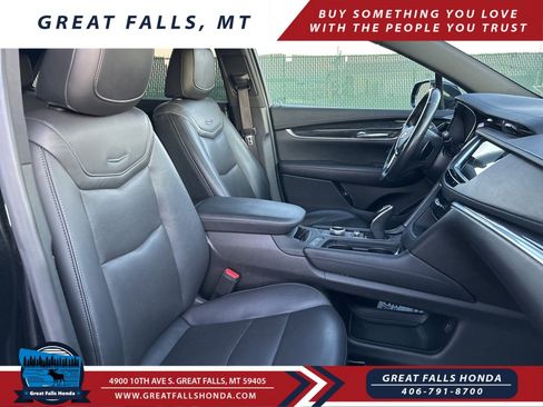 Used 2021 Cadillac XT5 Premium Luxury image 32