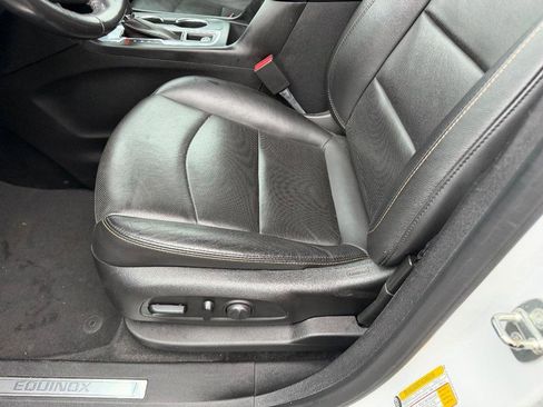 Used 2019 Chevrolet Equinox Premier image 21