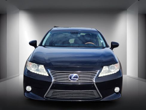 Used 2013 Lexus ES 300h image 5