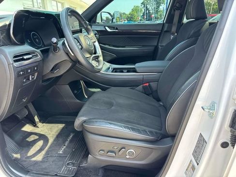 Certified 2024 Hyundai Palisade Calligraphy AWD/4WD image 8