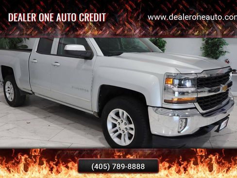 Used 2017 Chevrolet Silverado 1500 LT w/ All Star Edition AWD/4WD image 1
