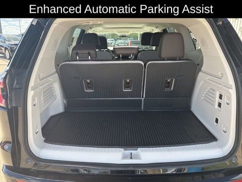 Certified 2024 GMC Acadia Denali w/ Super Cruise Package image 16