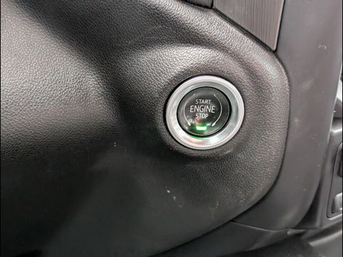 Used 2020 GMC Sierra 1500 AT4 w/ Driver Alert Package I image 30