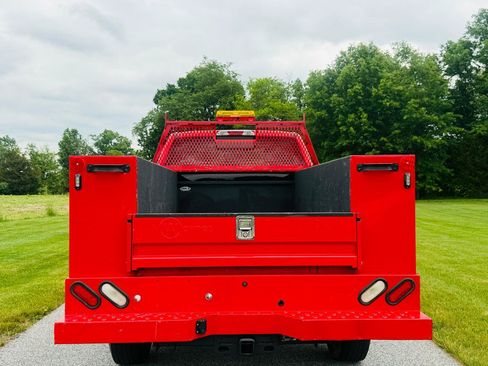 Used 2019 Ford F250 XL w/ Power Equipment Group AWD/4WD image 8