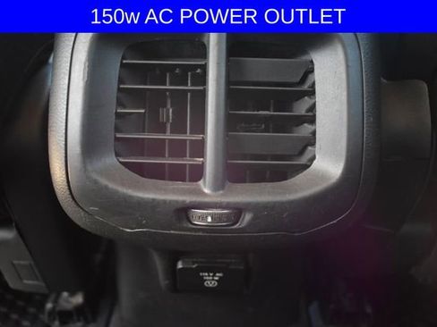 Used 2018 Jeep Cherokee Trailhawk w/ Cold Weather Group AWD/4WD image 33