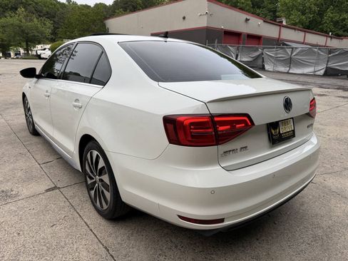 Used 2016 Volkswagen Jetta SEL Premium FWD image 3