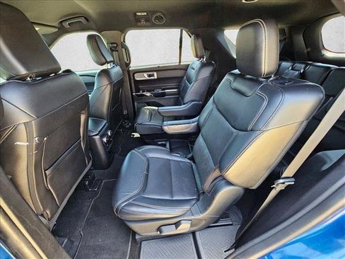 Used 2021 Ford Explorer ST w/ Equipment Group 401A AWD/4WD image 19